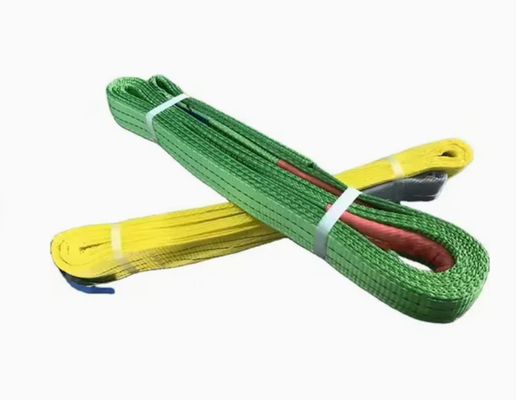 Ultra-Duty Polyester Flat Web Sling. Capacità da 1 a 12 tonnellate. La soluzione versatile per sollevare e sfilare.